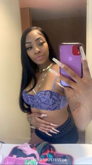 Sweet Petite Treat 26 year old Escort in Wichita KS