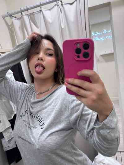 25 year old Escort in Muskegon MI *ASIAN LIVE FACETIME SHOW_(🅵🅰🅲🅴🆃🅸🅼🅴 