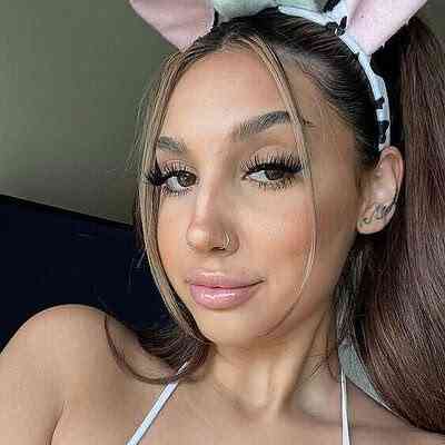 24 year old Escort in Fier Add me on WhatsApp:• xxxx-xxx-xxx:• telegram:• 