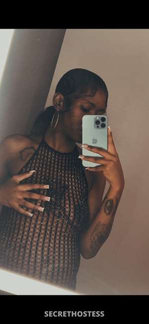 Outcalls car dates available now 23 year old Escort in Lancaster CA