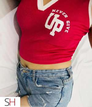 _new indian girl offerring service 24 year old Escort in Brampton