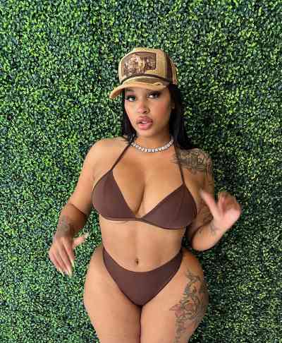 25 year old American Escort in Abbotsford WI I’m available for lovely and nice fuck