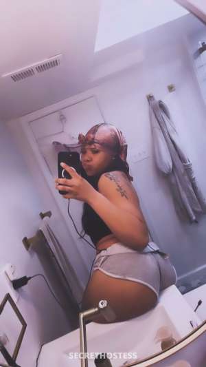 Sexy Redbone Ready 2 Fuck THROATGOAT 22 year old Escort in Frederick MD