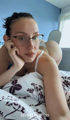 Incall and outcall available 24 year old Escort in Flint MI