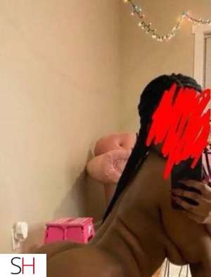 24 year old Escort in Laval Slutty Ebony Party friendly