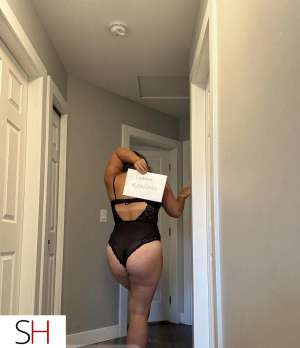 28 year old Escort in Calgary Chloey is back in town for 3 days! no deposit
