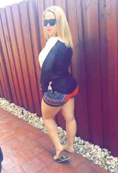 35 year old American Escort in Attleboro MA Mistress Peanut