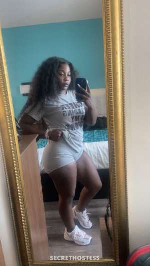 Sweet Georgia Peach Funsize Fantasy 23 year old Escort in Charleston SC