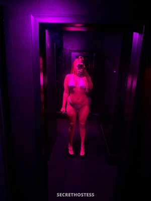24 year old Puerto Rican Escort in Tri-Cities WA puerto rican bombshell ready to please
