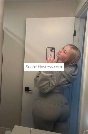 26 year old Escort in Leeds Hi Leeds am available to meetup for fun