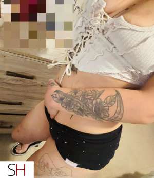 Message to book xx fast reply book asap 24 year old Escort in Hamilton