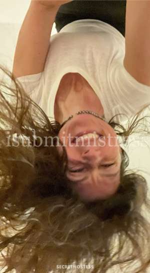 Simone Silvestre Escort model, 50+, brunette in San 0 year old Escort in San Francisco CA