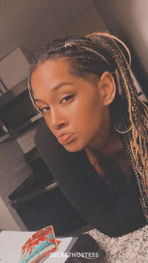 in Raleigh not a scammer i promise lol 27 year old Escort in Raleigh-Durham NC